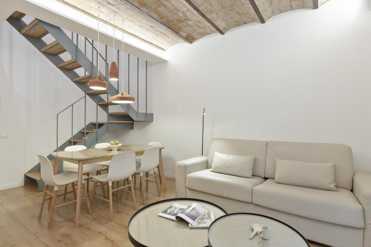 Apartamento Ola Living Calabria Barcelona Exterior foto